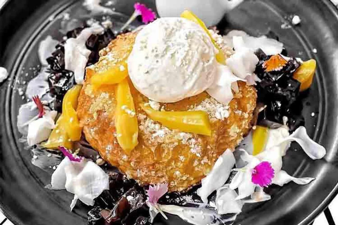 Dessert Manis Dari Devon Cafe Yang Bisa Meningkatkan Mood