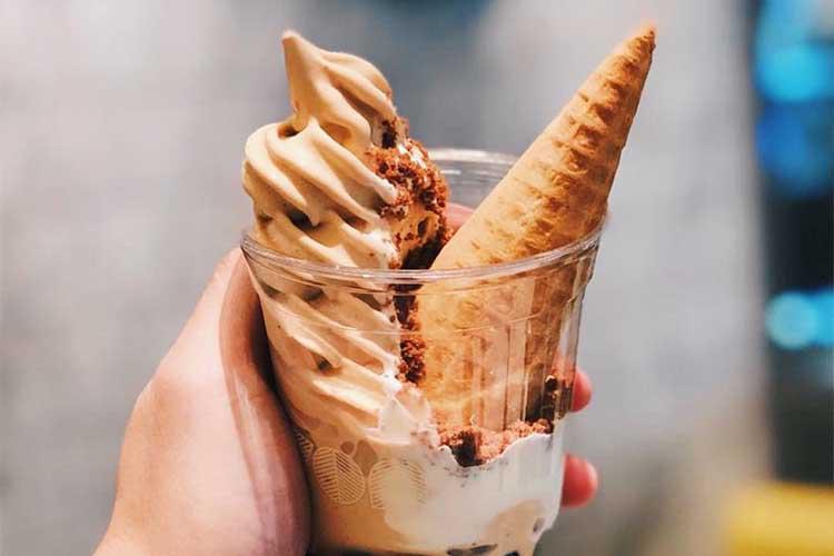 Dessert Manis Dari Devon Cafe Yang Bisa Meningkatkan Mood