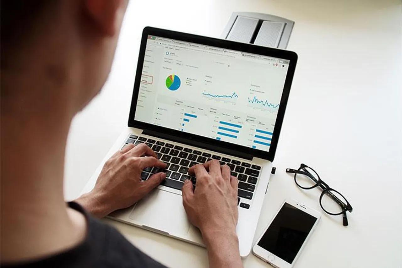 Cara Terbaik Melakukan Customize Survey Lewat WiFi Advertising