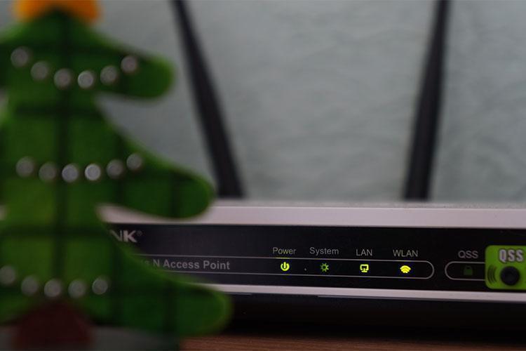 5 Penempatan WiFi Router Agar Sinyal di Rumah Lancar