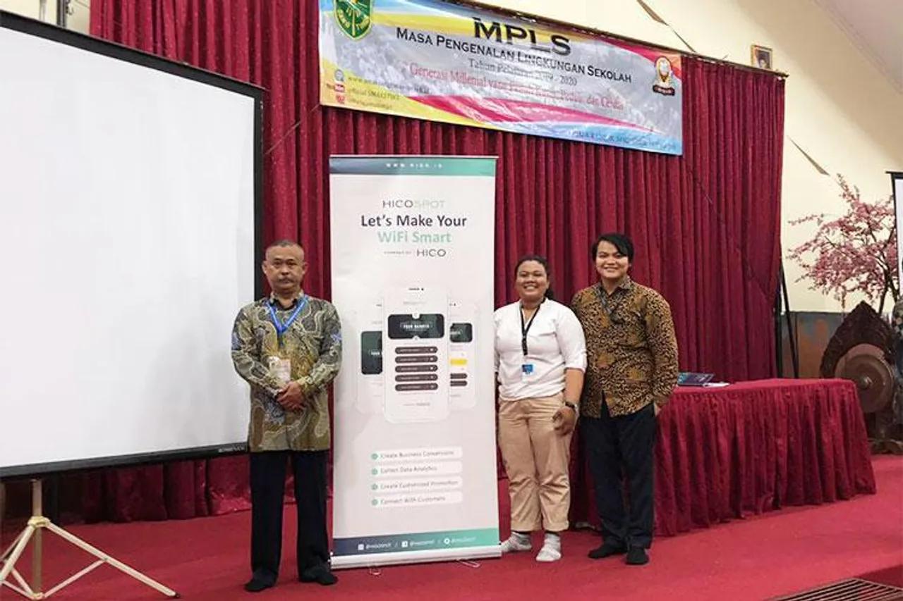 SMA Katolik Sang Timur: Meraih Mimpi Lewat Internet