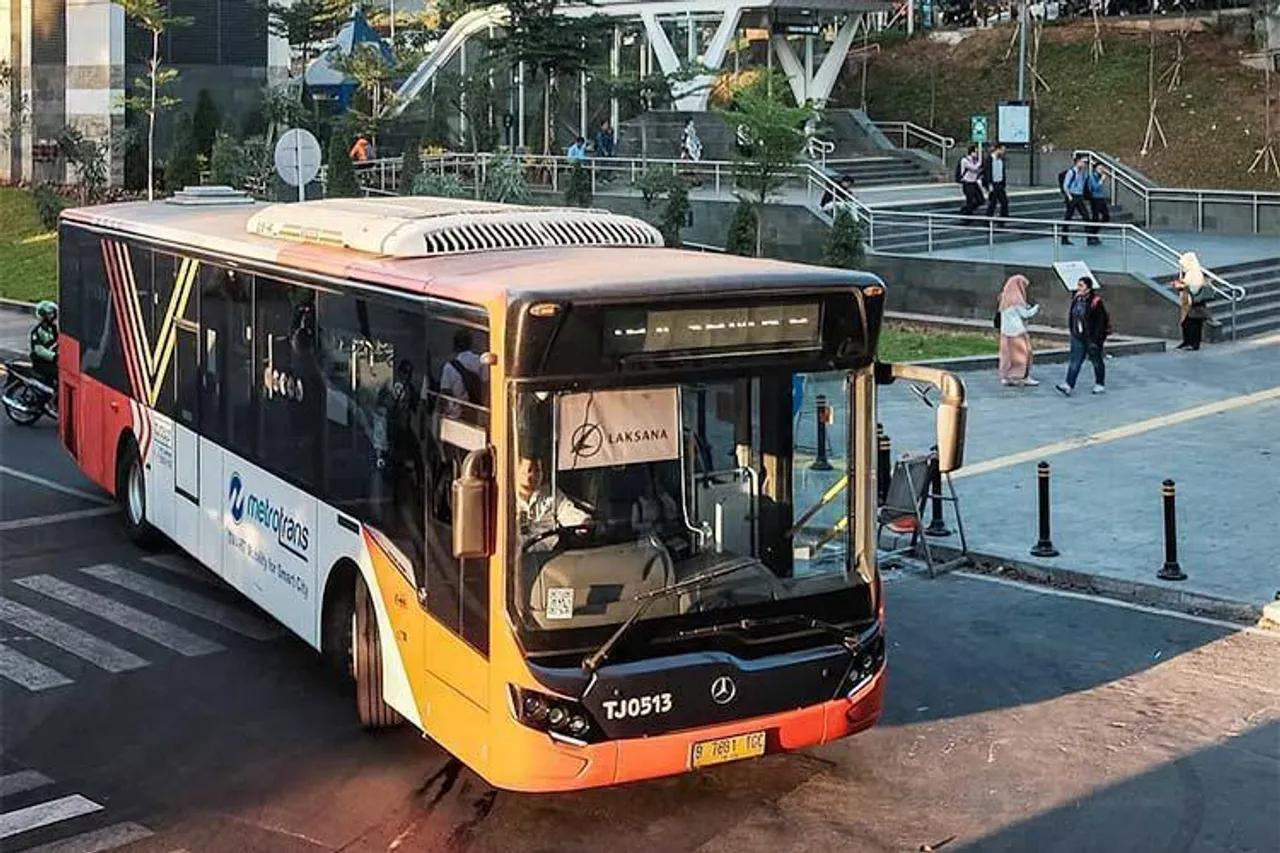 4 Halte Transjakarta dengan Fasilitas WiFi Gratis Jilid 2