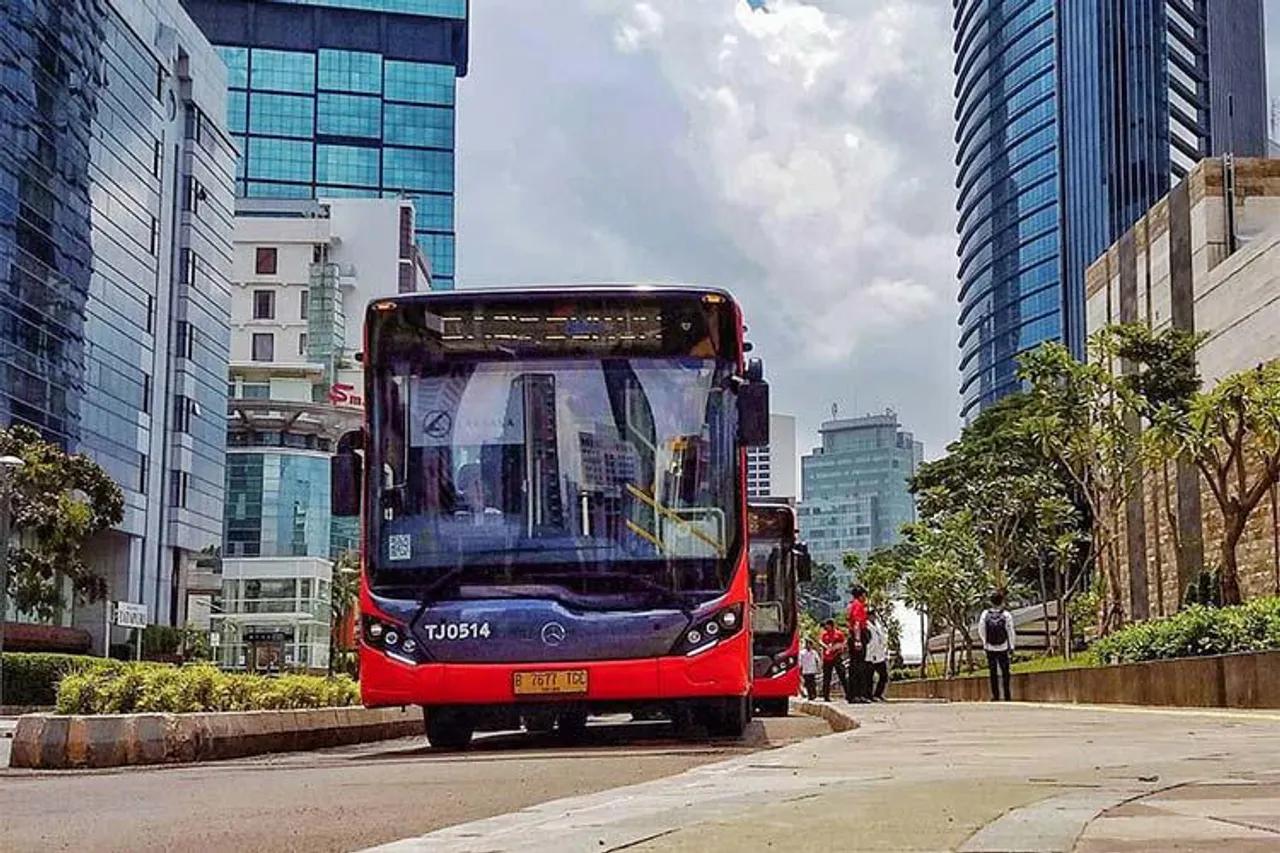 4 Halte Transjakarta dengan Fasilitas WiFi Gratis Jilid 2