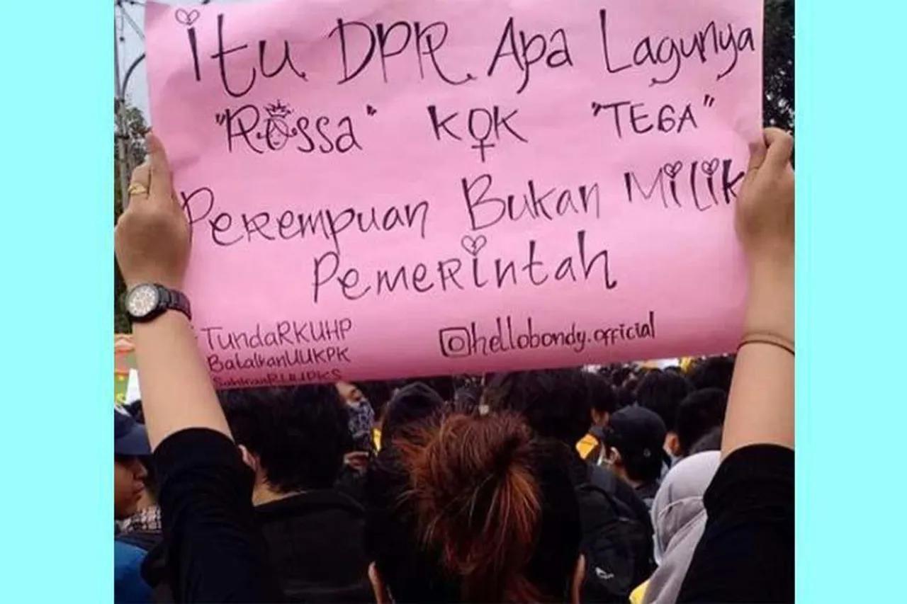 Meme Lucu Demo Mahasiswa Hingga Awkarin Bagikan Makanan Jadi Viral