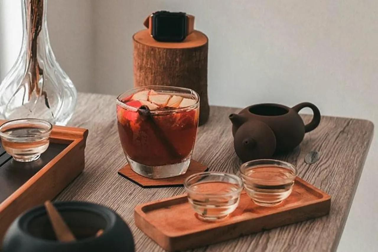 Nikmati Sajian Teh Handmade di Those Between Tea & Coffee