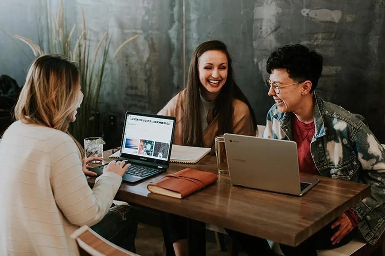 Kerja di Coworking Space Bisa Jadi Terapi Bagi Para Introvert