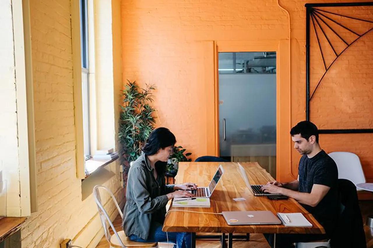 Kerja di Coworking Space Bisa Jadi Terapi Bagi Para Introvert