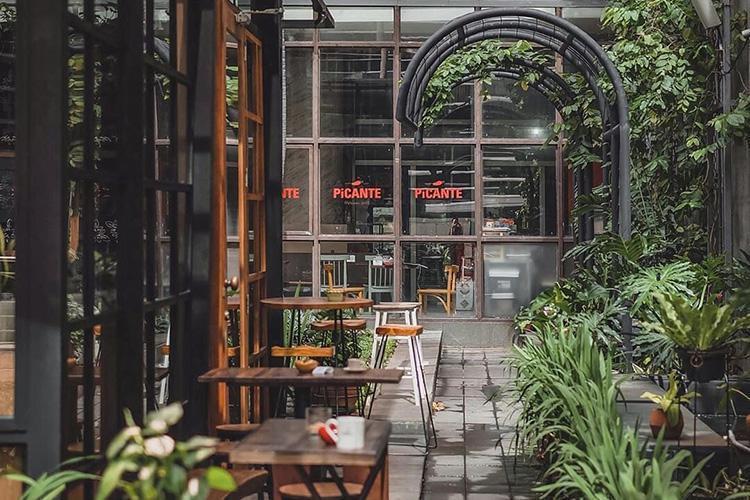 Cafe di Jakarta dengan View Bagus Buat Ngerjain Tugas