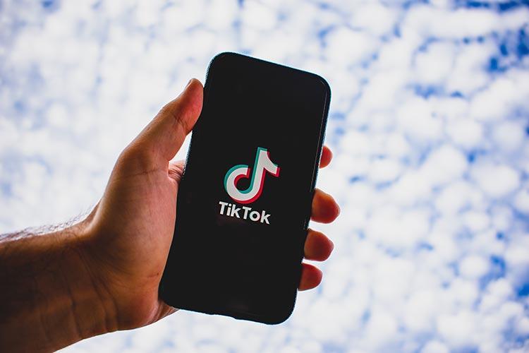 Algoritma TikTok yang Bisa Buat Konten Masuk FYP