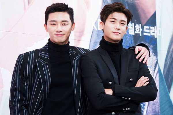 7 Potret Friendship Goals Artis Korea yang Bikin Netizen Iri