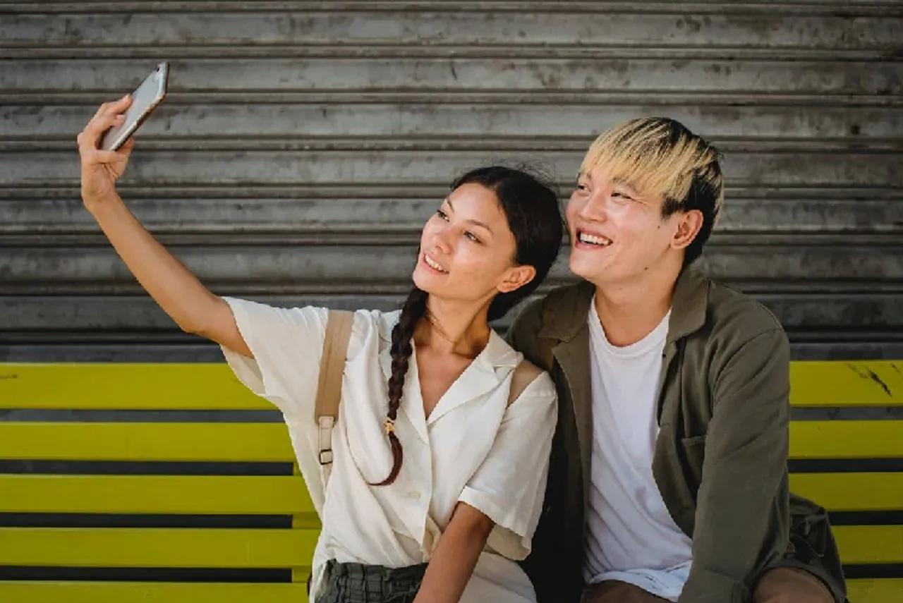Kenali Tanda Kamu Terjebak Friendzone dan Cara Mengatasinya