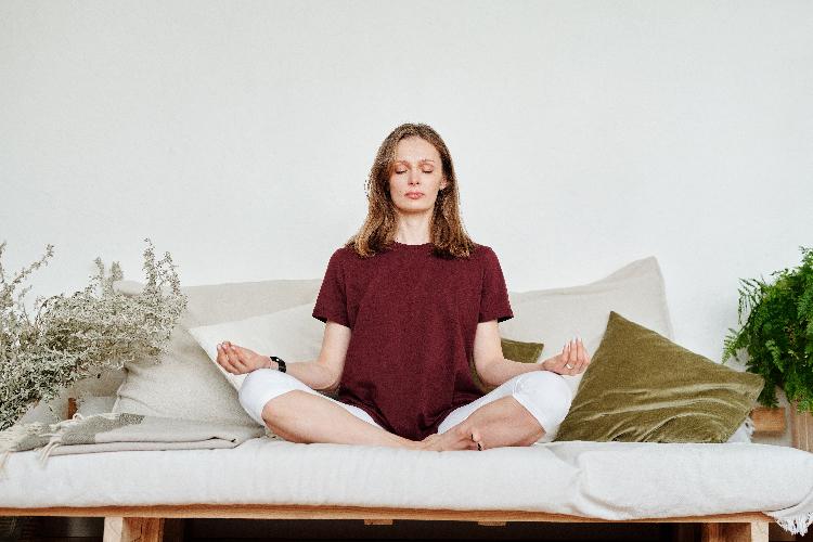 Manfaat Meditasi Mindfulness Bagi Kesehatan Mental